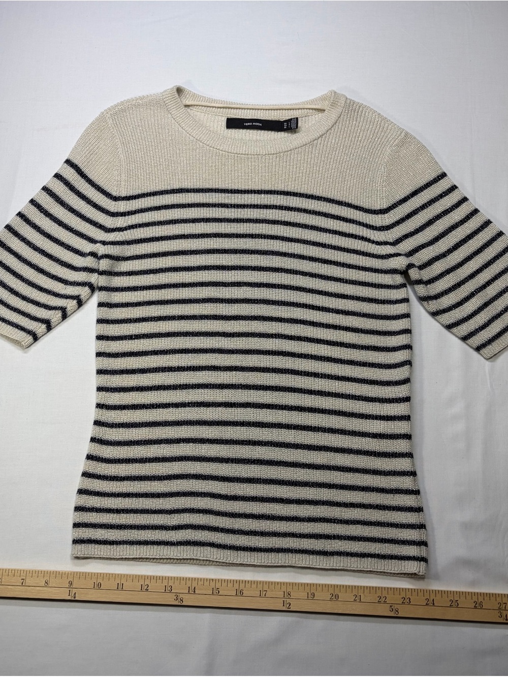 Vero Moda Cream and Black Striped Short-Sleeve Crew Sweater
